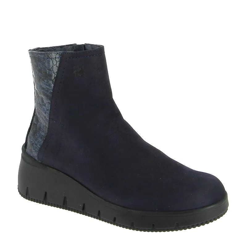 24 HRS 25842 Navy Ankle Boot