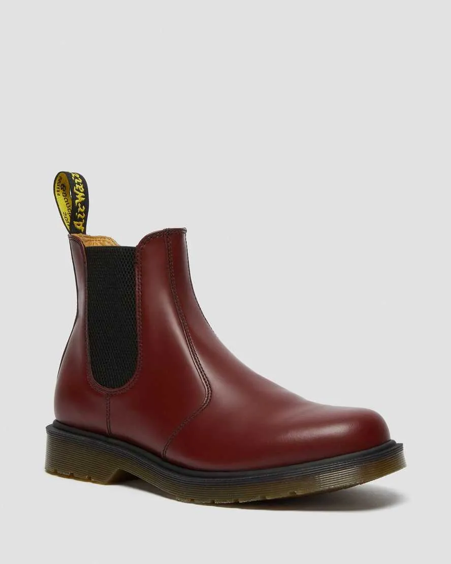 2976 Chelsea Cherry Red Smooth Boot