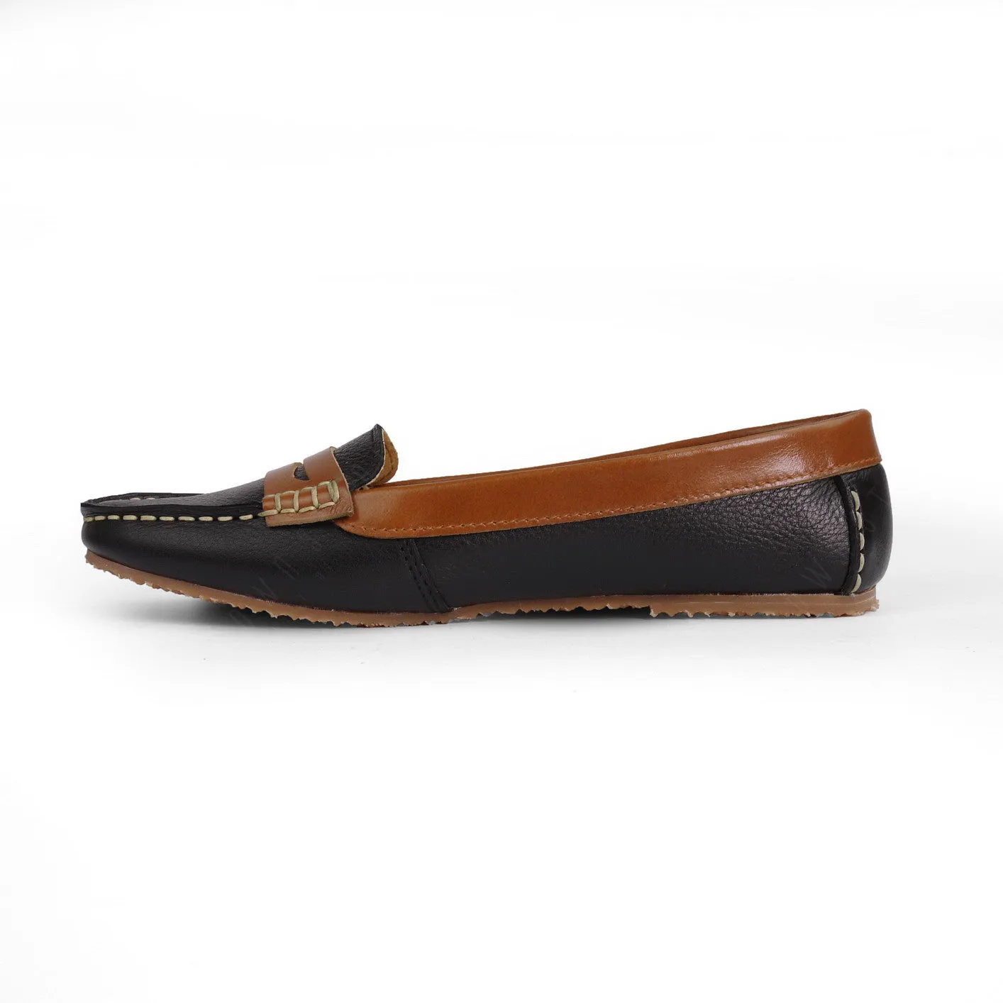 Classico Leather Moccasin Black Beige