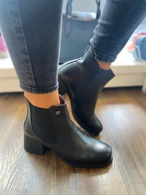 Jose Saenz Leather Black Chelsea Ankle Boot