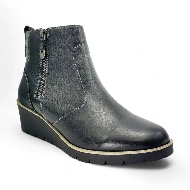 Revere Amarillo Wedge Boot in Oyster Lizard & Black